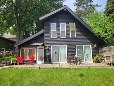 Lake Sinissippi Home For Sale in Iron Ridge Wisconsin