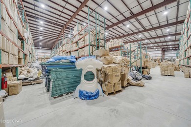 Rare opportunity to acquire a truly unique, industrial warehouse - photo 16