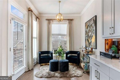 Welcome to this beautifully upgraded three-level townhouse - photo 25