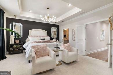 Welcome to this beautifully upgraded three-level townhouse - photo 31