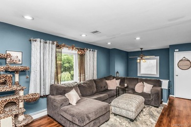LEGAL ACCESSORY APARTMENT in this 2200 Sq Ft Hi-Ranch! Featuring - photo 5