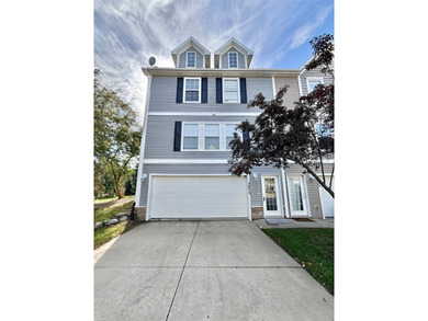 Saylorville Lake Townhome/Townhouse For Sale in Ankeny Iowa