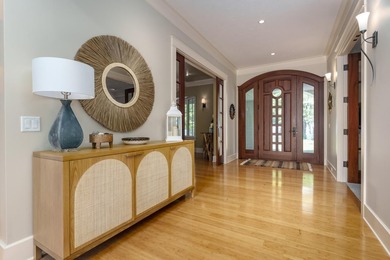 Luxurious home on 3 acres where you will enjoy private sets - photo 7