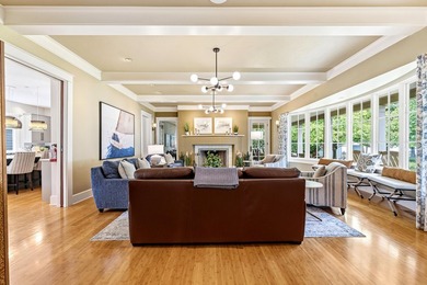 Luxurious home on 3 acres where you will enjoy private sets - photo 8