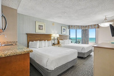 Direct oceanfront 2BR/2BA lock-out unit with awesome views and - photo 11