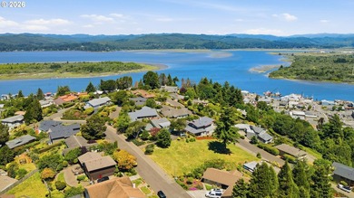 Located on the desirable Telegraph Hill in Coos Bay, this rare - photo 14