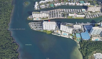 Excellent view of the city of Sunny Isles, Canal, and - photo 4