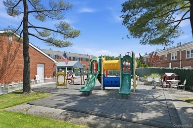 Well maintained three bedroom 1.5 bath triplex home with central - photo 32