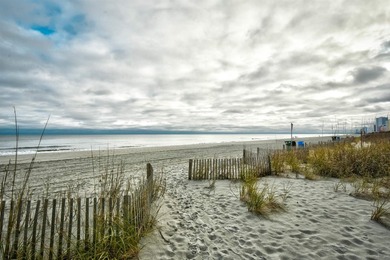 Direct oceanfront 2BR/2BA lock-out unit with awesome views and - photo 34