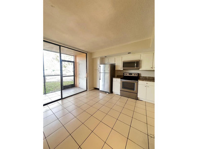 Kendale Lakes Area Condo Sale Pending in Miami Florida
