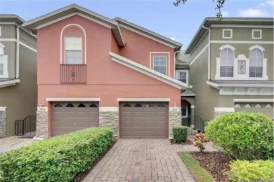 Lake Townhome/Townhouse For Sale in Orlando, Florida