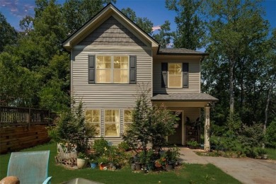 Lake Lanier Home For Sale in Gainesville Georgia