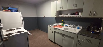 Prime downtown commercial building offering 1,892 sq ft of - photo 11