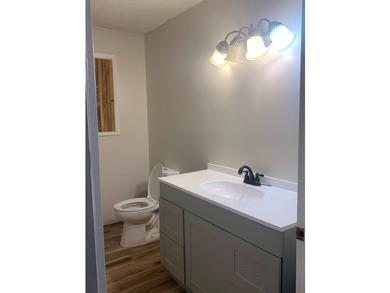 Spacious 3-bedroom, 2-bath home offering 2029 sq ft in a - photo 12