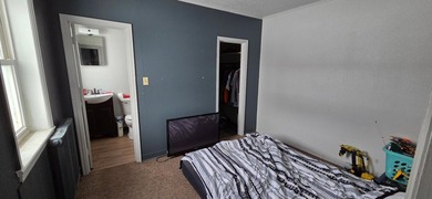 Prime downtown commercial building offering 1,892 sq ft of - photo 13