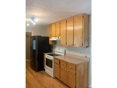 Spacious 3-bedroom, 2-bath home offering 2029 sq ft in a - photo 13