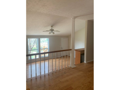 Spacious 3-bedroom, 2-bath home offering 2029 sq ft in a - photo 14