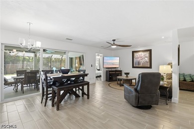 Discover your own private Florida retreat on an oversized - photo 5