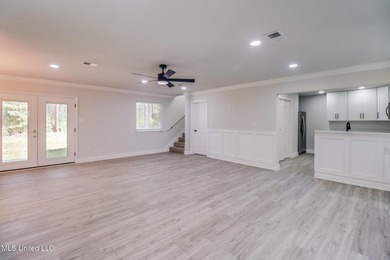 Welcome to your dream home! This beautiful smart home is - photo 8