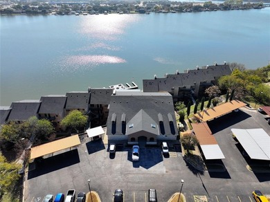 Lake Condo For Sale in Granbury, Texas