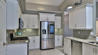 LPGA beauty! It's updated, it's pristine. And It's move in - photo 3