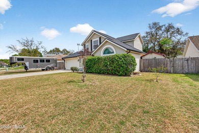 Welcome to this beautifully maintained 3-bedroom, 2.5-bath home - photo 3