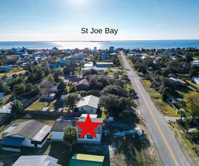 Discover this well-kept modular home with 3 bedrooms and 2 - photo 3