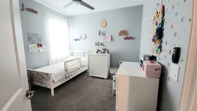 You'll fall in love with this comfortable four-bedroom home - photo 11
