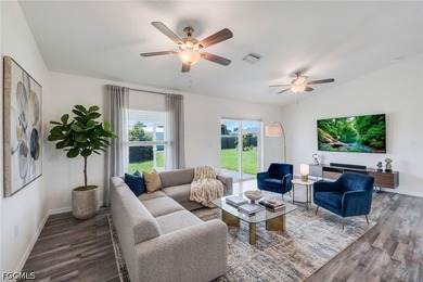 This beautifully built 2024 home offers 3 bedrooms, 2 bathrooms - photo 3