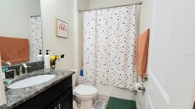 You'll fall in love with this comfortable four-bedroom home - photo 14