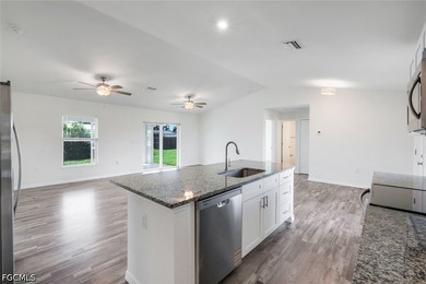 This beautifully built 2024 home offers 3 bedrooms, 2 bathrooms - photo 9
