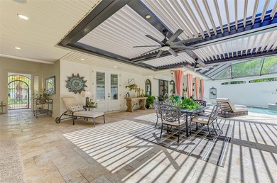 RARE VENICE ISLAND COURTYARD ESTATE WITH PRIVATE CASITA & - photo 3