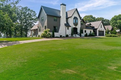 Welcome to this beautifully remodeled modern European home - photo 2