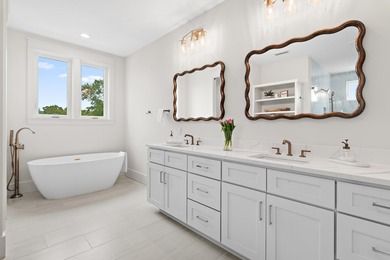Prominently positioned just moments from the renowned turquoise - photo 49