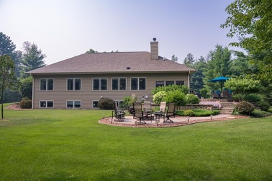 Deeded access across the road to Castle Rock Lake, Wisconsin's - photo 2