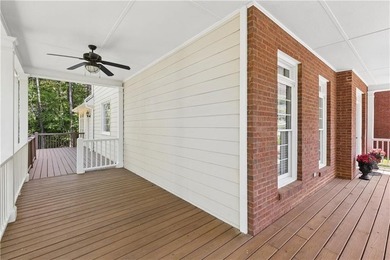 Southern Charm Meets Storybook Setting - Welcome to a truly - photo 7