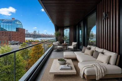 PENTHOUSE INCLUDES PRIVATE ROOFDECK WITH HEATED POOL, OUTDOOR - photo 6