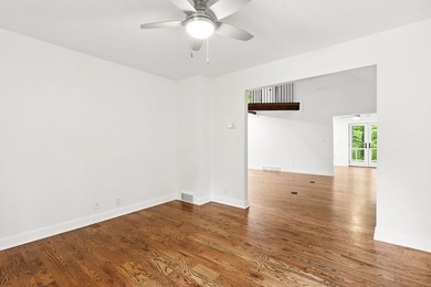 Beautifully renovated lakefront contemporary home, complete with - photo 23