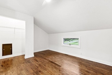 Beautifully renovated lakefront contemporary home, complete with - photo 28