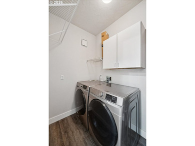 Charming, light-filled condo in the heart of Goose Hollow. This - photo 31