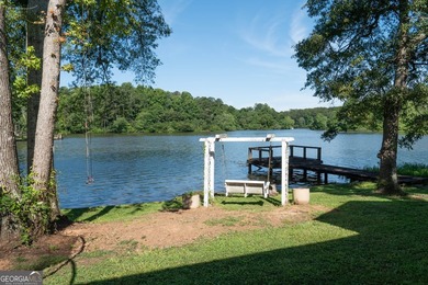 Wake up to peaceful waterfront views and spend your evenings on - photo 34