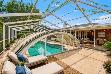 Private Florida resort-style brick home with screened pool - photo 34