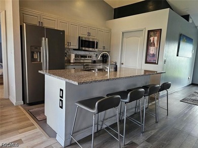 Picture-Perfect Estate in a Prime Location with Transferable VA - photo 5