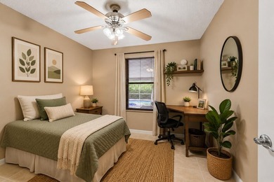 Private Florida resort-style brick home with screened pool - photo 36