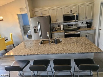 Picture-Perfect Estate in a Prime Location with Transferable VA - photo 8