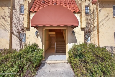 Perfect for an owner occupant or investor! Welcome to effortless - photo 4