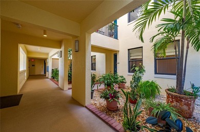 Luxury Waterfront Living with Direct Sailboat Access! Welcome to - photo 3