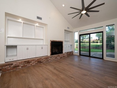 Enjoy refined, low-maintenance living in this fully renovated - photo 6