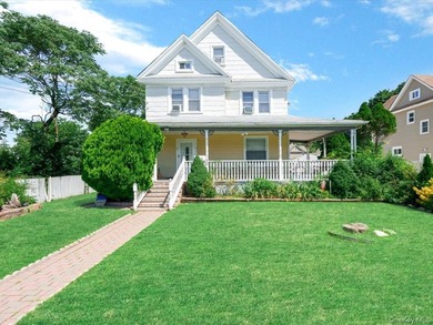 One of a Kind, Excellent property with opportunities for a large - photo 1