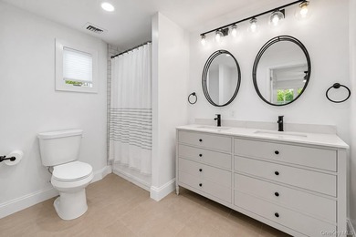 Welcome to this Beautiful 4- Bedroom, 2.5 Bath Colonial South of - photo 16